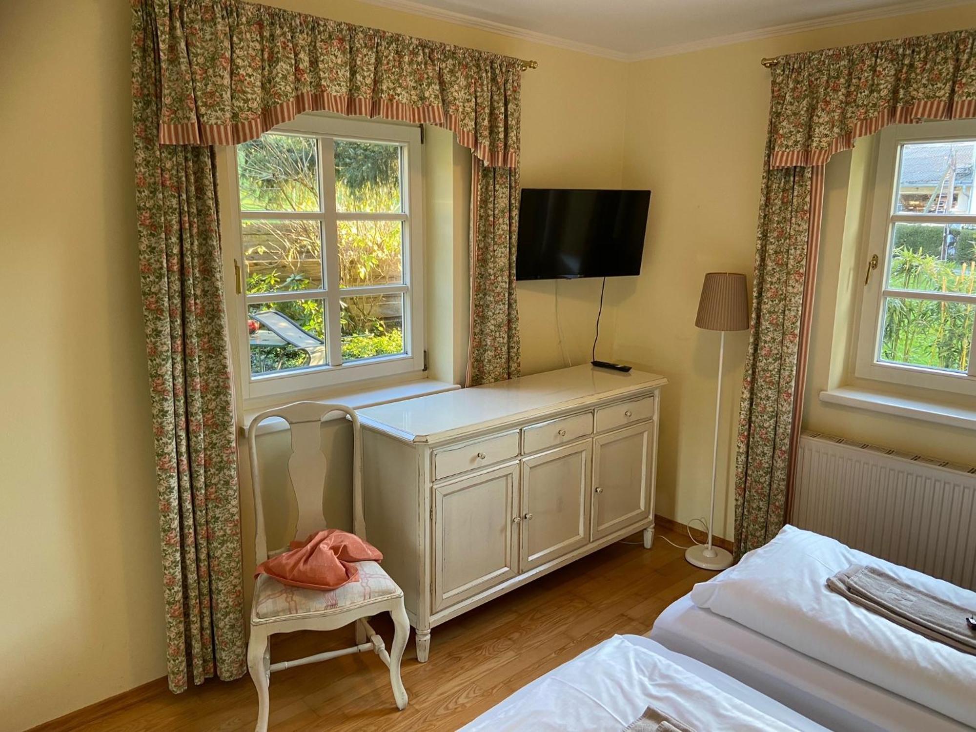 Apartment Cinderella Oberhaus Екстериор снимка